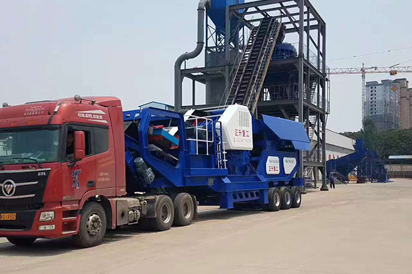 Mobile Crushing Plant