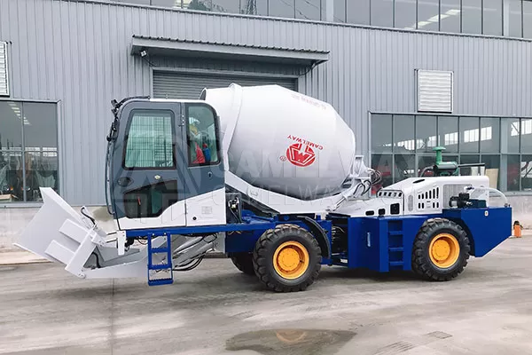 Self Loading Concrete Mixer Truck